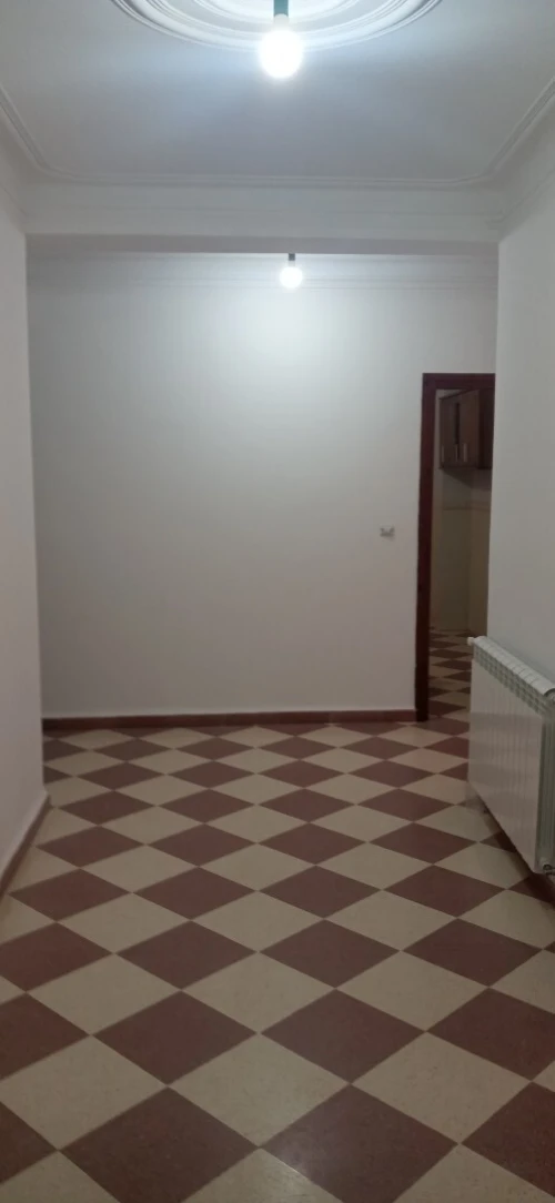 Location Appartement Niveau de villa F4 Alger Kouba