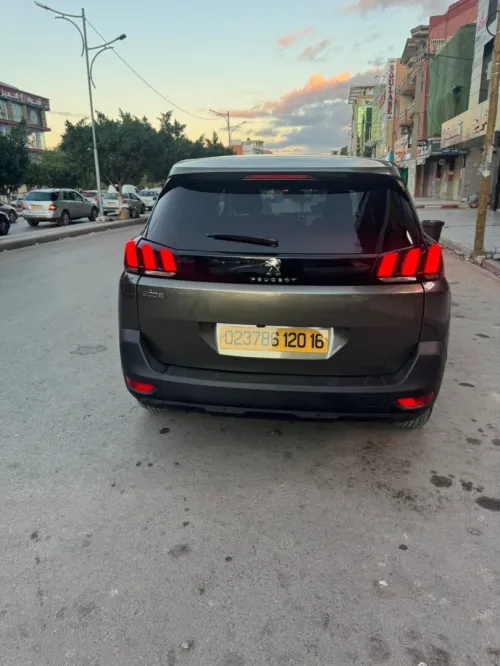 Peugeot 5008 2020 Allure
