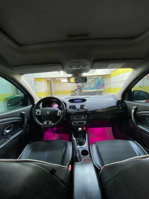 Renault Megane 3 2013 Play
