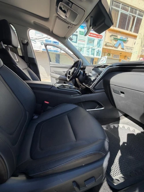 HYUNDAI TUCSON 2024