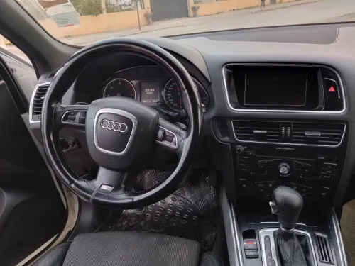Audi Q5 2011 S Line Pack Tech