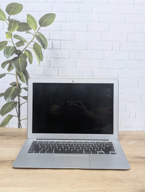 Macbook air i5 2017
