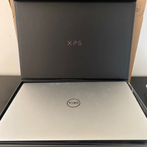 Pc portable DELL XPS 15