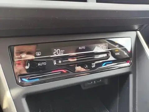 Volkswagen Polo 2023 