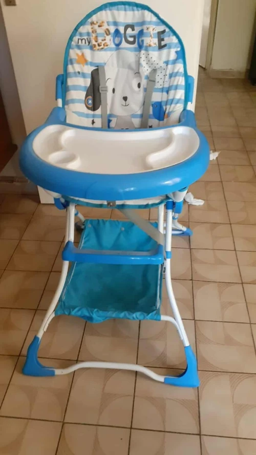 Chaise haute bébé 