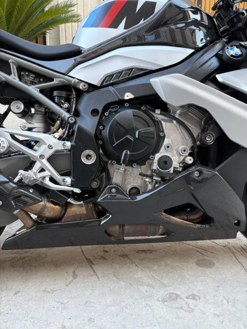 BMW M1000R 2026