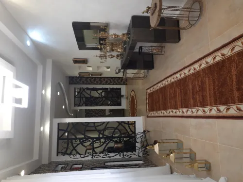 Vente Appartement Niveau de villa F4 Alger El mouradia