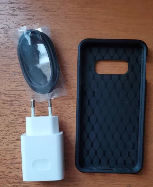 Samsung Galaxy S10e