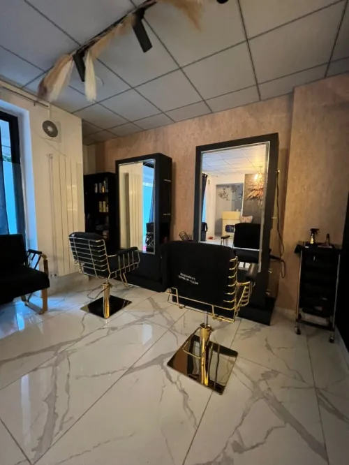 vente matériel esthétique et coiffure profesionnelle