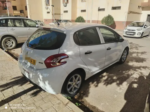 Peugeot 208 2014 Access