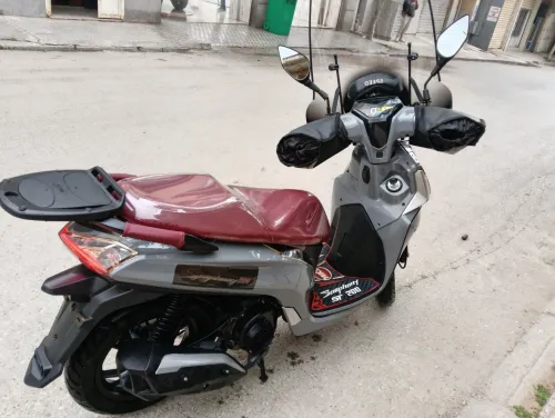 Sym St St 200 2025