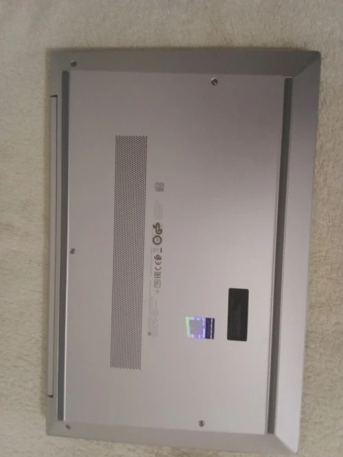 Hp Elitebook 830 G7 -i5 16 GB 256 GB ssd