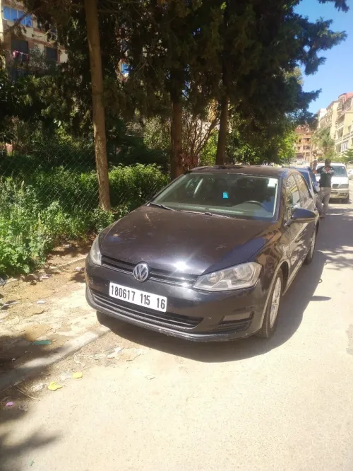 Volkswagen Golf 7 2015 Trendline +
