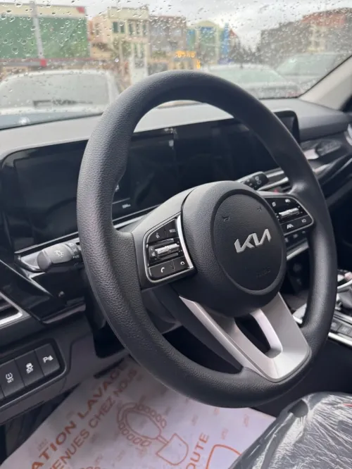 Kia Seltos 2025 JES