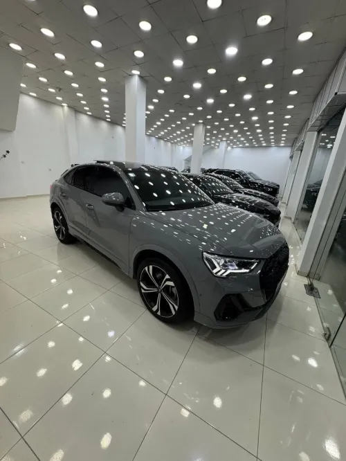 Audi Q3 2023 S-LINE INT EXT