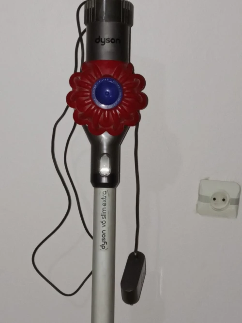 Aspirateur Dyson v6 slim