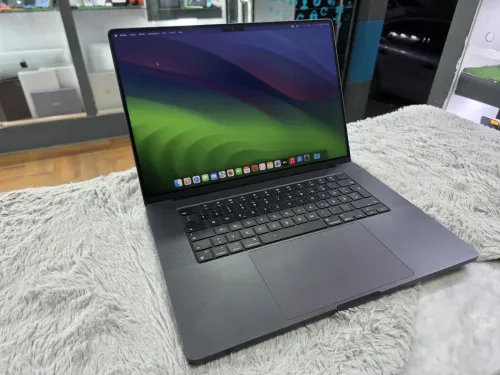 Macbook Pro M4 Pro écran nano texture 48GB 2TB 16pouce