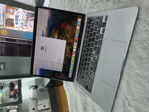 Macbook pro m1 8gb 512gb