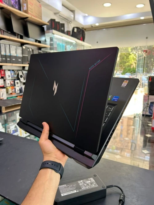 ACER NITRO 17 Intel Core i7-13620H 24 Mo de cache, jusqu à 4,90 GHz RAM 16GB DISQUE 1TB SSD 17 2K iPS 300nits 165Hz NVIDIA GeForce RTX 4060 8GB