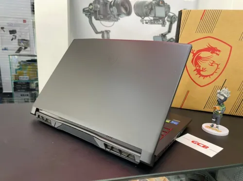 MSI Intel® Core™ i5-12500H cache 18 Mo, jusqu'à 4,50 GHz 8GB 512GB SSD NVIDIA RTX 3050 15.6" 144Hz 