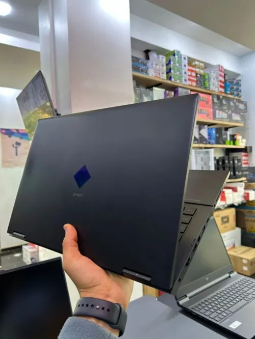 HP OMEN 16 Intel Core i7-11800H 24 Mo de cache, jusqu à 4,60 GHz RAM 16GB  512GB SSD ECRAN 16 WQHD 165Hz NVIDIA GeForce RTX 3070 8GB