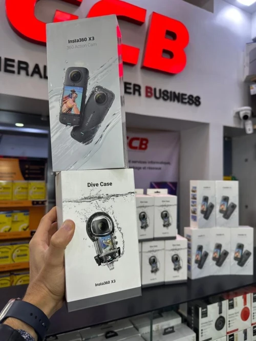 CAMERA Insta 360 X3 - Caméra d'action 360 Degrés Étanche actions à 360 en 5,7KC ; AVEC DIVE CASE