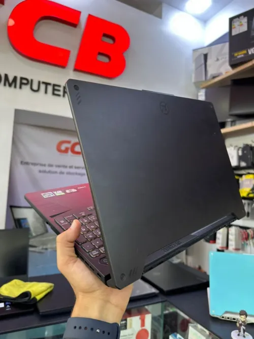 ASUS TUF GAMING A15 Ryzen 7 5800H 16Mo de 'à 4,4 GHz  RAM 16GB  512GB SSD 15.6" FHD 240Hz RTX 3070