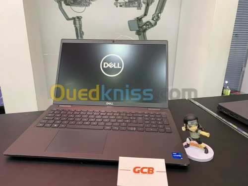 DELL LATITUDE 3520 Intel Core i5-1135G7 8 Mo de cache, jusqu'à 4,20 GHz 8GB 256SSD 15.6"