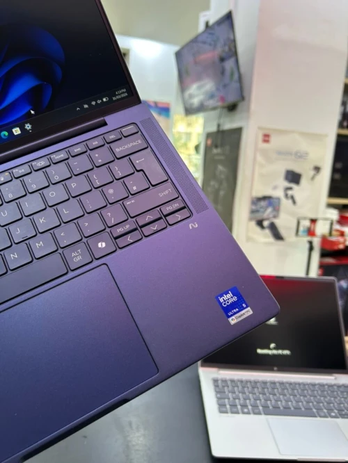 HP EliteBook X G1i 14 AI Intel Core Ultra 5 226V 4.5 GHz 16GB DDR5 512GB SSD 14 WUXGA IPS, GPU Intel Arc 130V 8GB