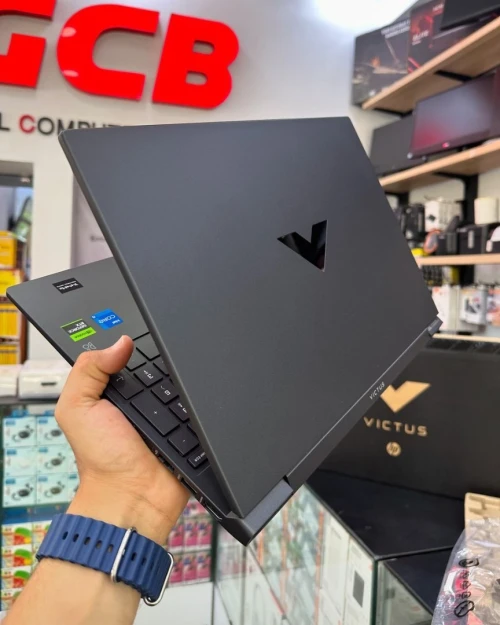HP VICTUS 15 fa1062nf Intel Core i5-12500H 18 Mo 16GB 512GB SSD 15.6 FULL HD IPS 144Hz RTX 4050 6GB