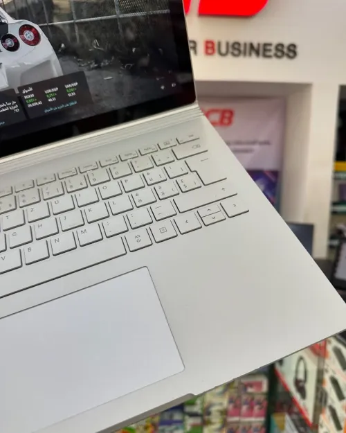 MICROSOFT SURFACEBOOK 3 Intel Core i5-1035G4 6 Mo de cache, jusqu à 3,70 GHz 8GB D 256GB SSD 13.5 