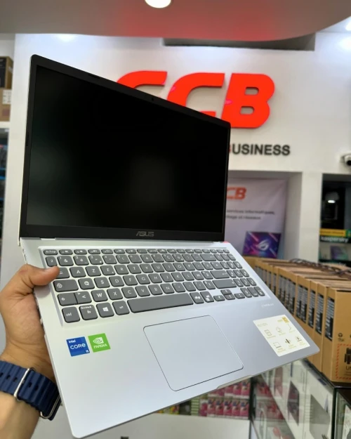 ASUS VIVOBOOK X515E Intel Core i5-1135G7 à 4,20 GHz 8GB 512GB SSD 15.6  MX330 