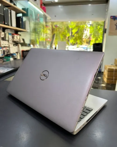 DELL PRECISION 3570 Intel Core i7-1265U 12 Mo , à 4,80 GHz 16GB 512GB SSD 15.6 FULL HD  T550 4GB