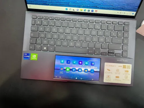 ASUS ZENBOOK UX435E Intel Core i7-1165G7 12 Mo , jusqu'à 4,70 GHz 16GB 1TB SSD 13" Tactile OLED Duo 