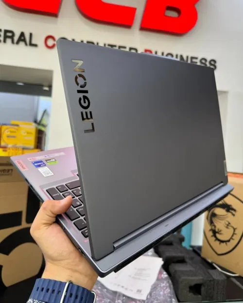 LENOVO LEGION Y7000P IRX9 Intel Core i7-14700HX 33 Mo jusqu 5.5 GHz 16GB 1TB 16 WQXGA 240Hz RTX 4070