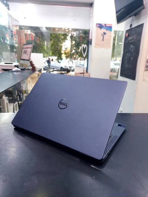DELL LATITUDE 7450 Ultra 5 135U RAM 16GB DDR5 512GB SSD ECRAN 14" FHD+ Touch Intel Graphics 