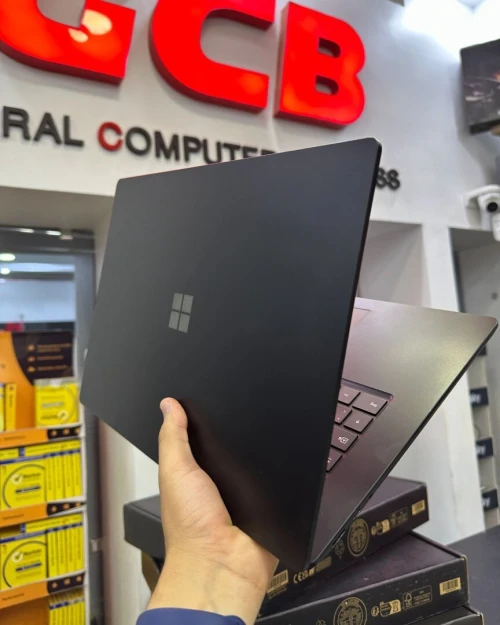 MICROSOFT SURFACE LAPTOP 4 Intel Core i7-1185G7 12 Mo, jusqu à 4,80 GHz, 32GB 1TB SSD  15 TACTILE 