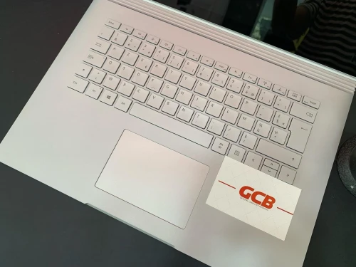 MICROSOFT SURFACEBOOK 3 Intel® Core™ i7-1065G7 8 Mo de cache, 3,90 GHz 16GB 256SSD  GTX1660Ti 15" 4K