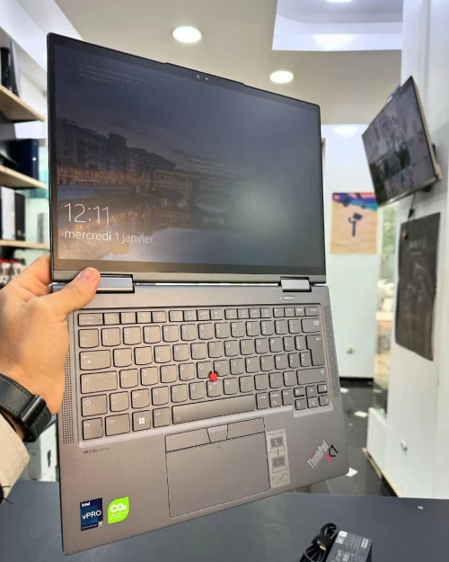 LENOVO THINKPAD X1 YOGA Gen 8 Intel Core i7-1365U , RAM 32GB 512G SSD 14 FULL HD+ TACTILE 360 