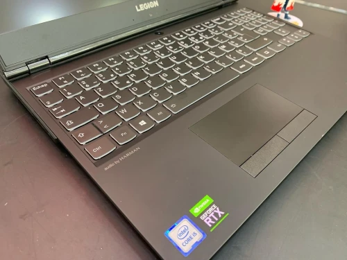 LENOVO LEGION Y540 Intel Core i5-9300HF 8 Mo .4,10 GHz 16GB 512GB SSD NVIDIA RTX2060 15.6" FHD