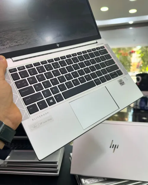 HP ELITEBOOK 830 G7 Intel Core i5-10310U 6 Mo de cache, jusquà 4,40 GHz  8GO 256GB SSD 13 FULL HD  