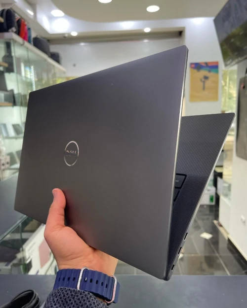 DELL PRECISION 5560 Intel Core i9-11950H 24 Mo, 32GB 512GB SSD 15.6 ULTRA HD+ 4K TACTILE RTX A2000 