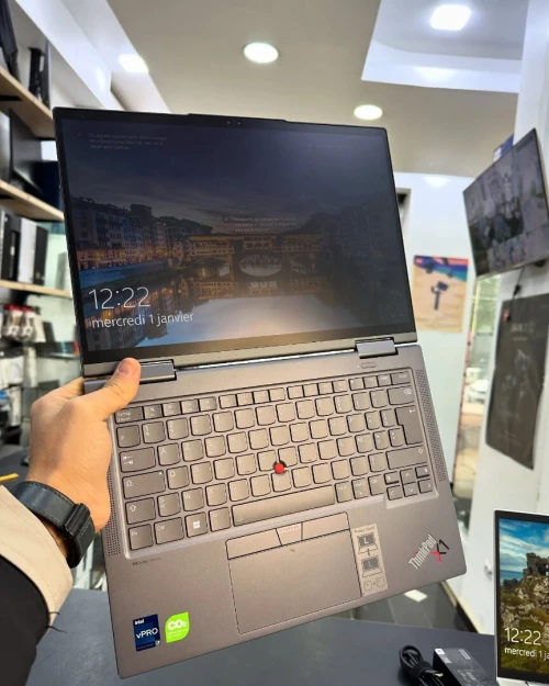 LENOVO THINKPAD X1 YOGA Gen 8 Intel Core i7-1365U , RAM 32GB 512G SSD 14 FULL HD+ TACTILE 360 
