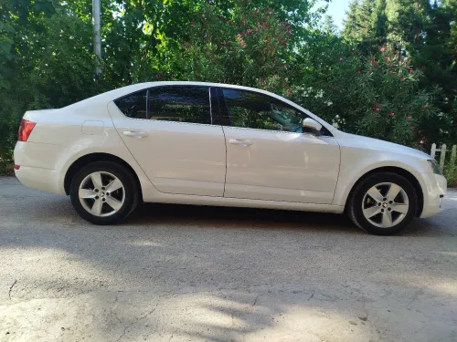 Skoda Octavia 2016 Ambiente