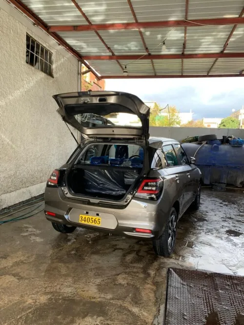 Suzuki Swift 2025 Maron