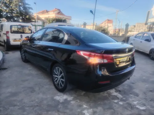 Renault Latitude 2016 Latitude