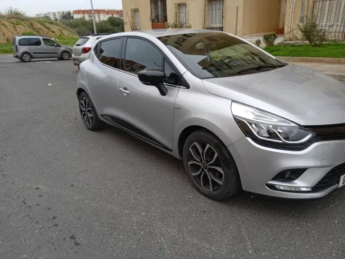 Renault Clio 4 2018 Limited 2