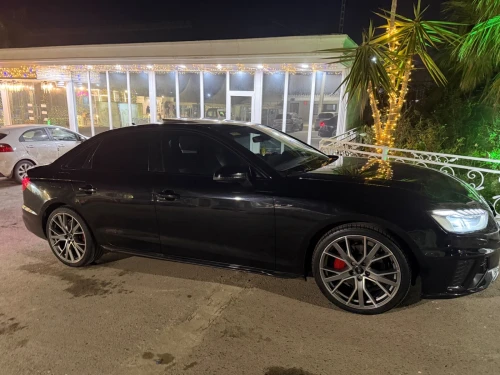 Audi A4 2020 S Line +