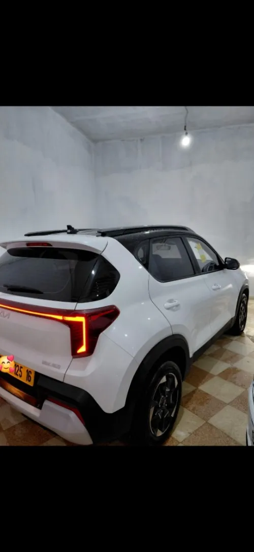 Kia Sonet  2025 Luxury