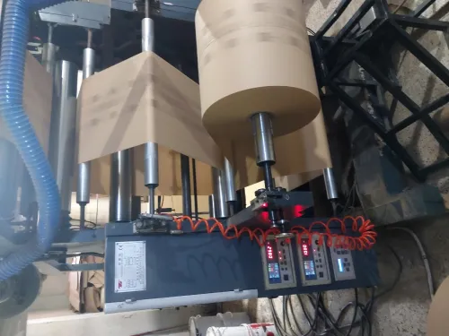 Machine de sac croissant 